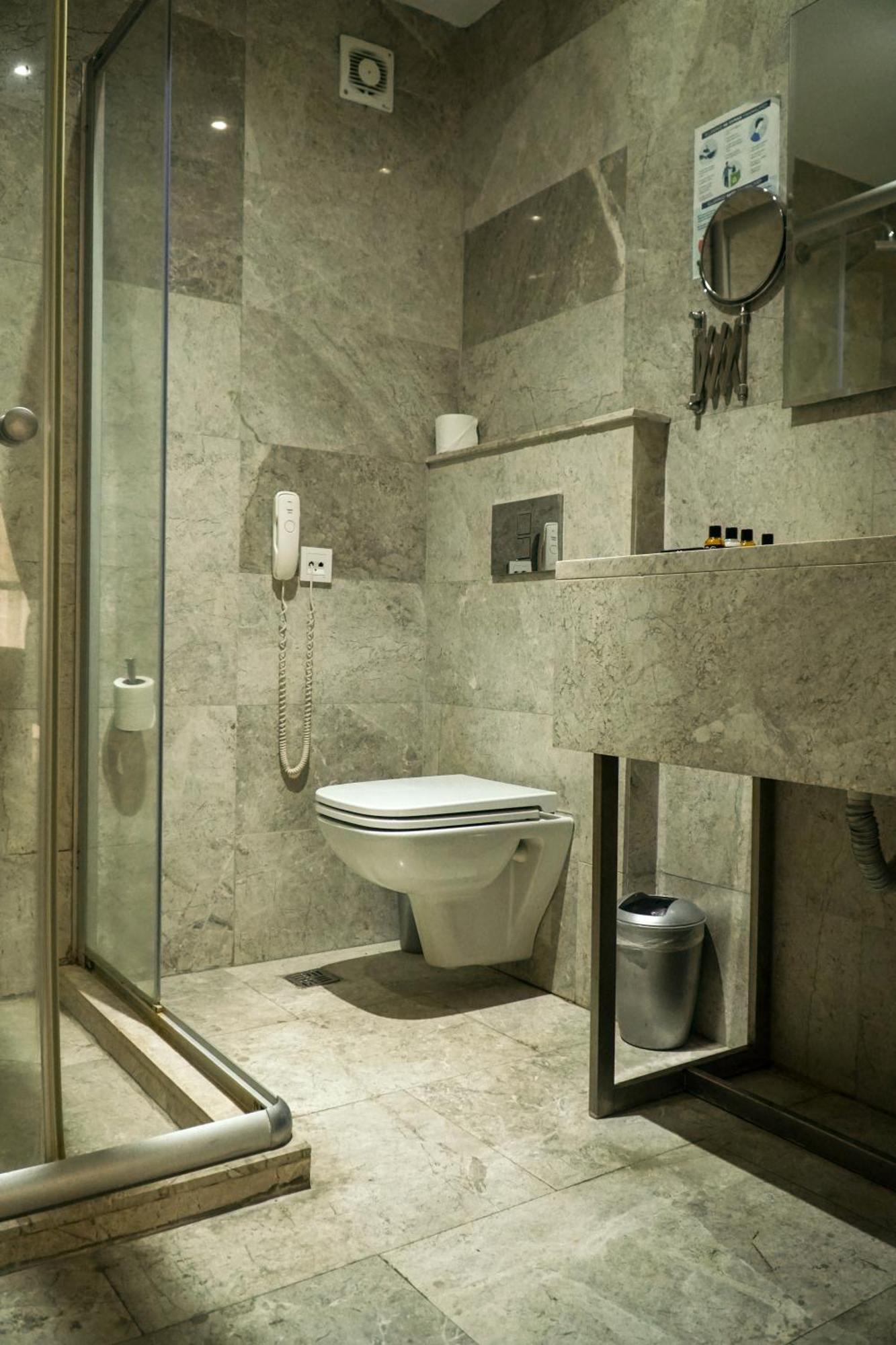 En Otel Karaca Eskişehir Ngoại thất bức ảnh