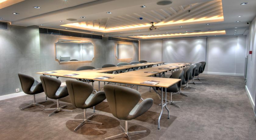 En Otel Karaca Eskişehir Ngoại thất bức ảnh